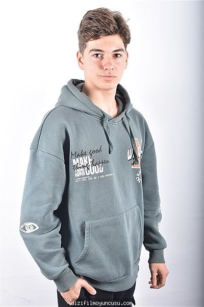 Erkek Oyuncular Adayımız Berkay