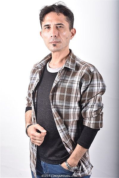 Erkek Oyuncular Adayımız Mehmet