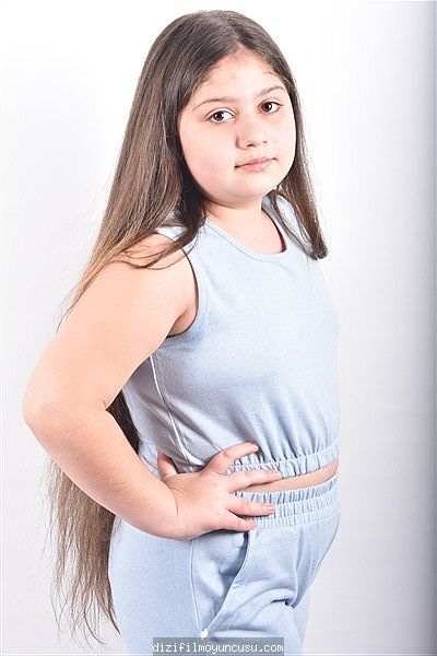 Çocuk Oyuncular Adayımız Selma