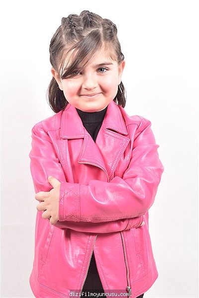 Çocuk Oyuncular Adayımız Alya
