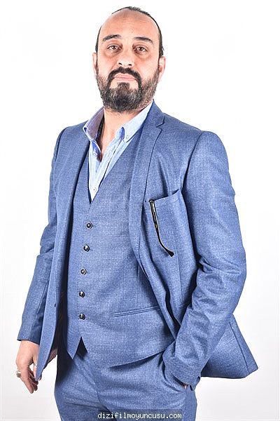 Erkek Oyuncular Adayımız Tolga