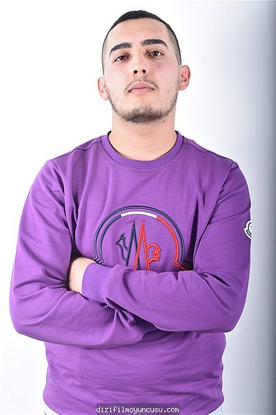 Erkek Oyuncular Adayımız Ulaş