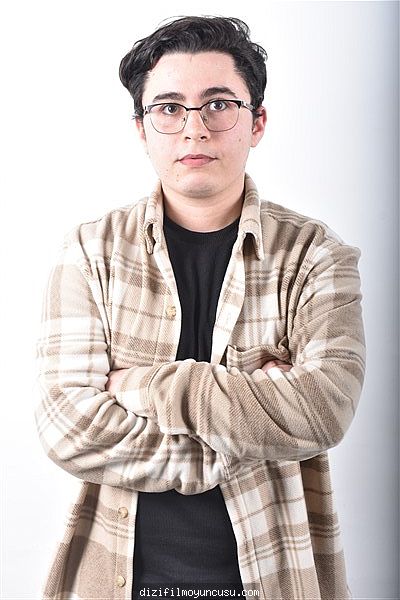 Erkek Oyuncular Adayımız Vahit
