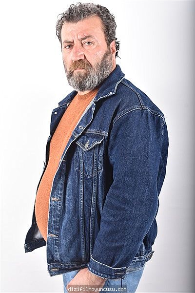Erkek Oyuncular Adayımız Cengiz