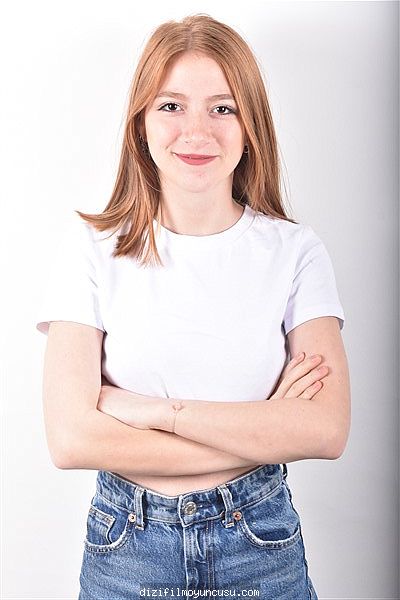 Kadın Oyuncular Adayımız Müge