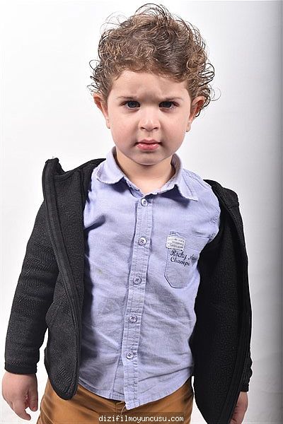 Çocuk Oyuncular Adayımız Mustafa