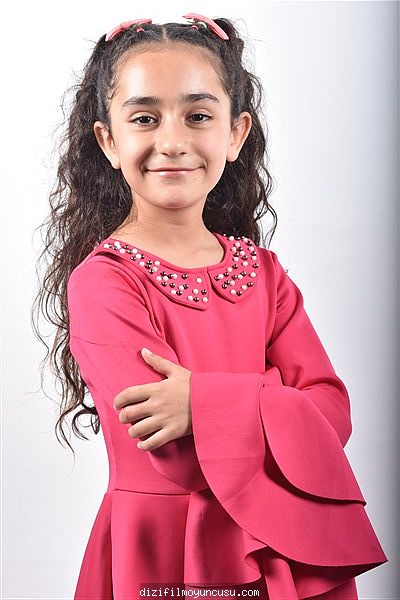 Çocuk Oyuncular Adayımız Öykü