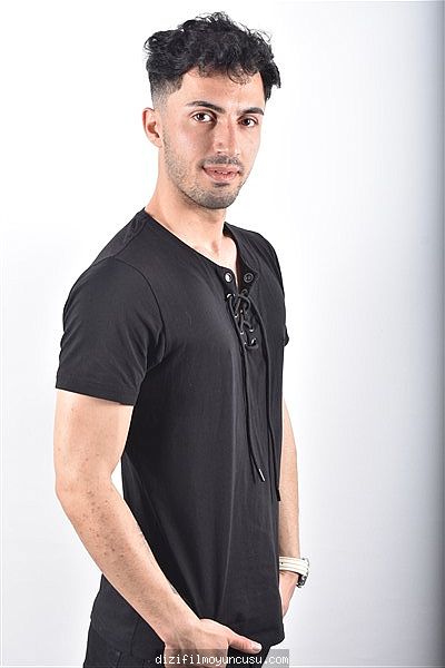 Kadın Oyuncular Adayımız Sina