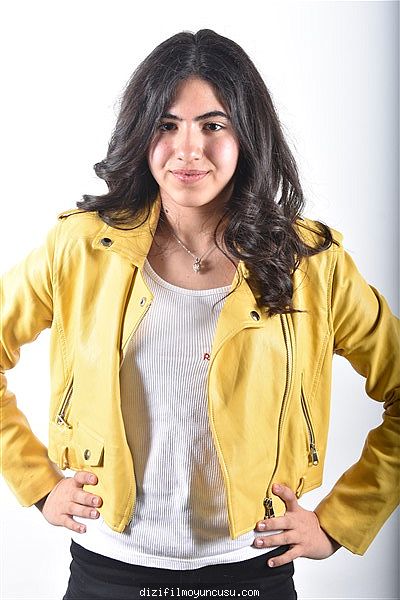 Çocuk Oyuncular Adayımız Zeynep
