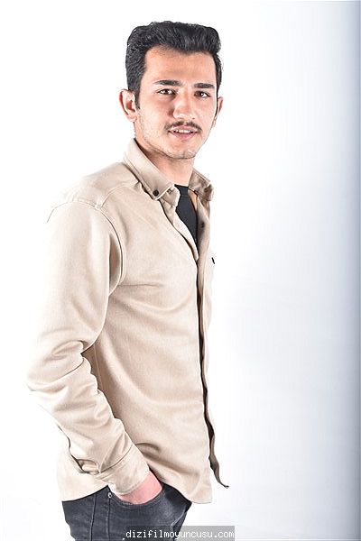 Erkek Oyuncular Adayımız Hüseyin