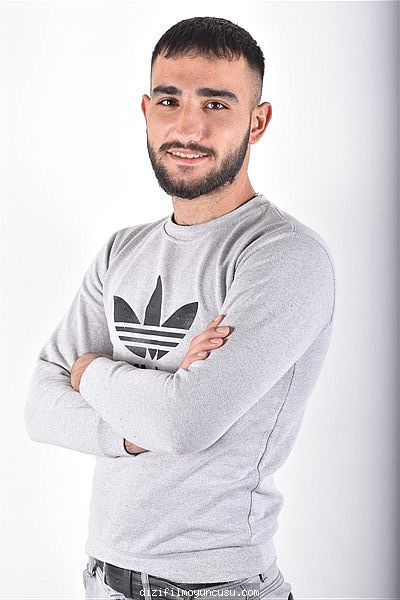 Erkek Oyuncular Adayımız Burak