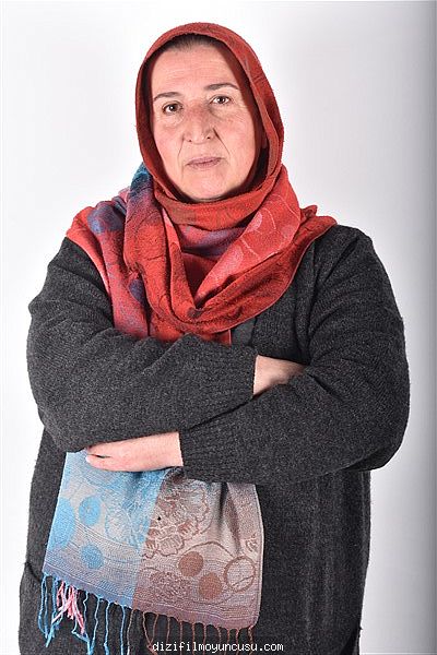 Kadın Oyuncular Adayımız Mualla