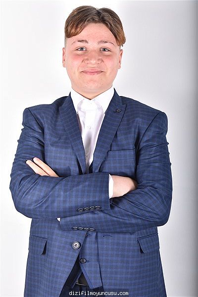 Erkek Oyuncular Adayımız Emirhan