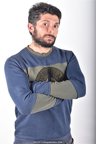 Erkek Oyuncular Adayımız Hüseyin