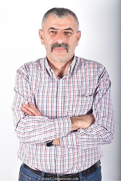 Erkek Oyuncular Adayımız Mehmet