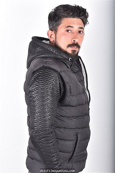 Erkek Oyuncular Adayımız Metin