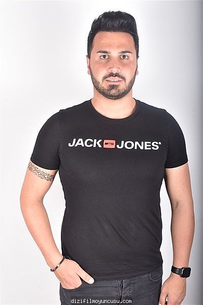 Erkek Oyuncular Adayımız Turgay