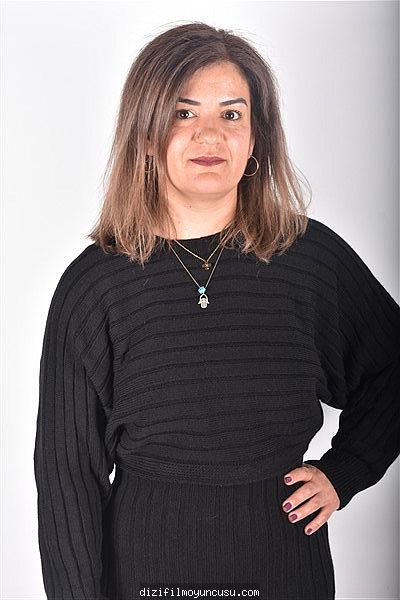 Kadın Oyuncular Adayımız Hanım