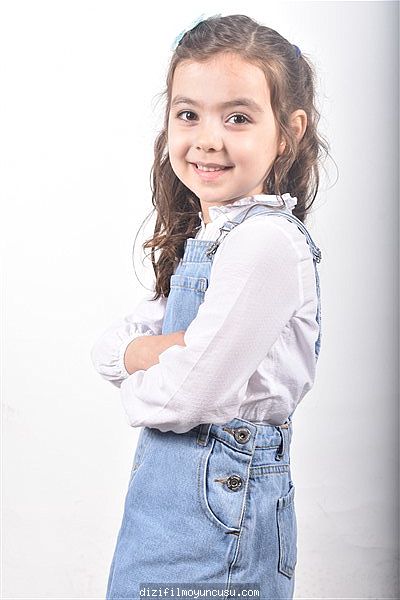 Çocuk Oyuncular Adayımız Zeynep