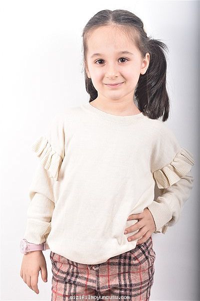 Çocuk Oyuncular Adayımız Esila
