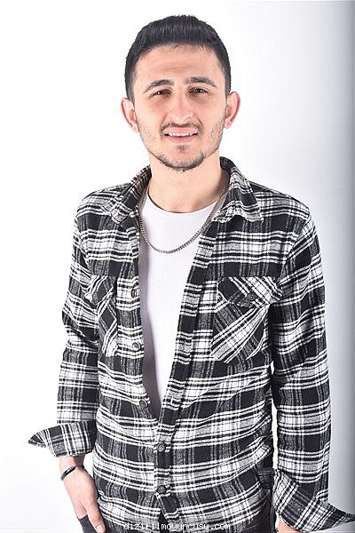 Erkek Oyuncular Adayımız Öztürk
