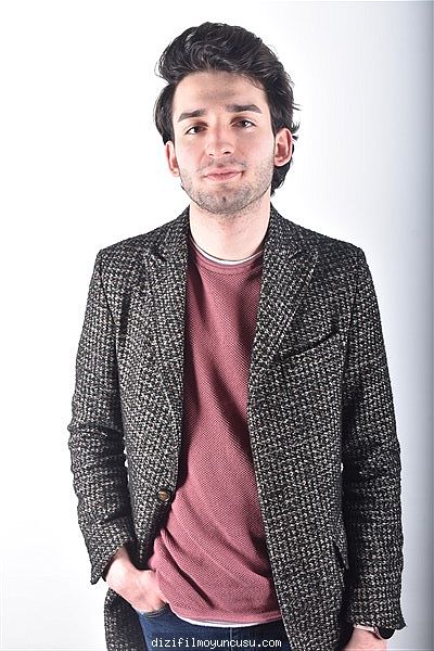 Erkek Oyuncular Adayımız Selçuk