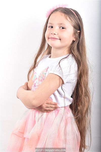 Çocuk Oyuncular Adayımız Melisa