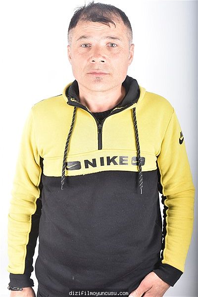 Erkek Oyuncular Adayımız Mehmet