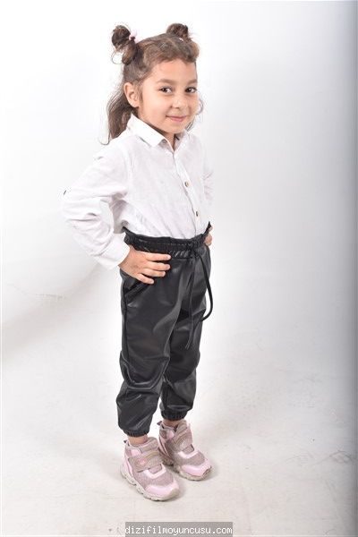 Denizli Cast Ajans Alya 115100