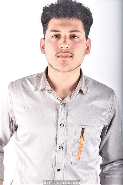 Erkek Oyuncular Adayımız Burak