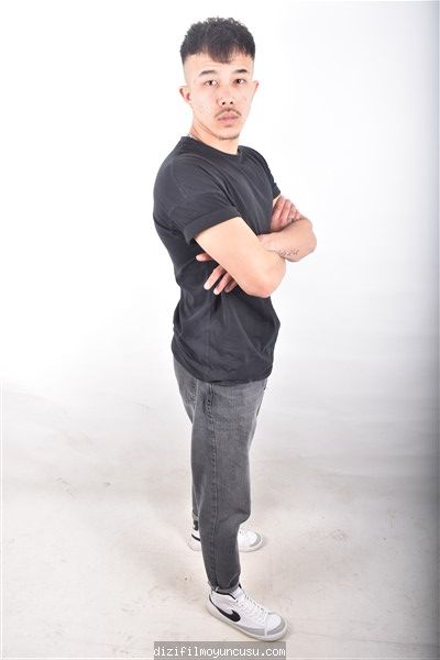 Sivas Cast Ajans Alikhan 115408
