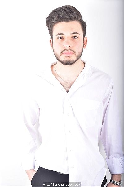Erkek Oyuncular Adayımız Emre