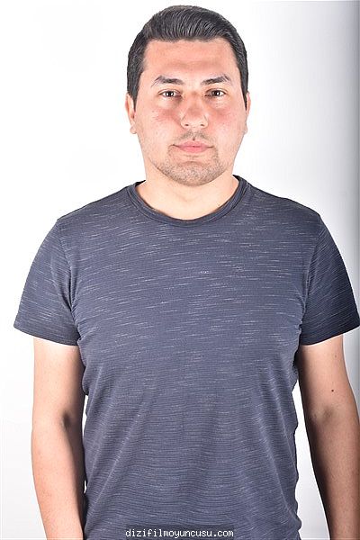 Erkek Oyuncular Adayımız Yücel