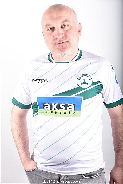 Erkek Oyuncular Adayımız Günal