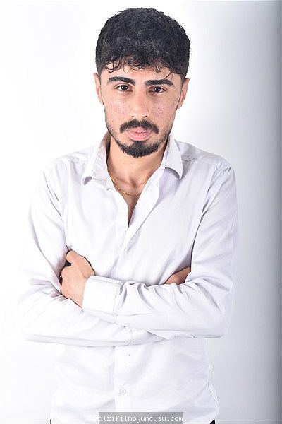 Erkek Oyuncular Adayımız Barış