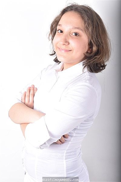 Çocuk Oyuncular Adayımız Hande