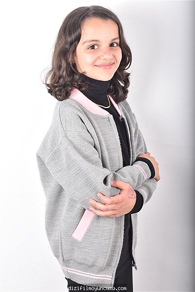 Çocuk Oyuncular Adayımız Milana