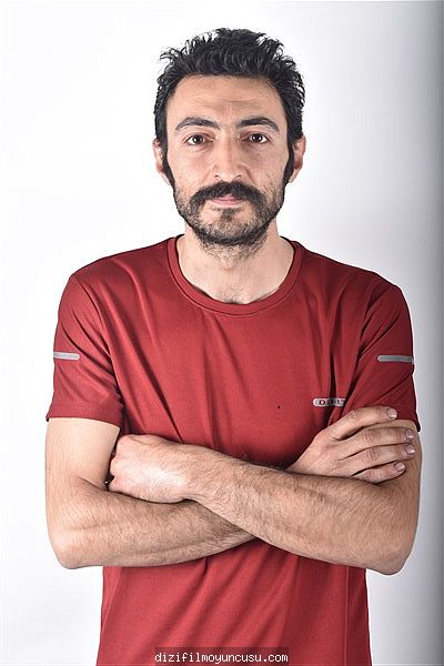 Erkek Oyuncular Adayımız Onur