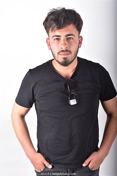 Erkek Oyuncular Adayımız Tolga
