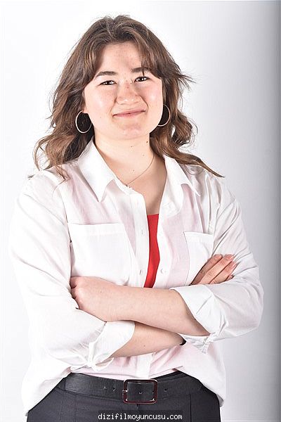 Kadın Oyuncular Adayımız Tuğçe