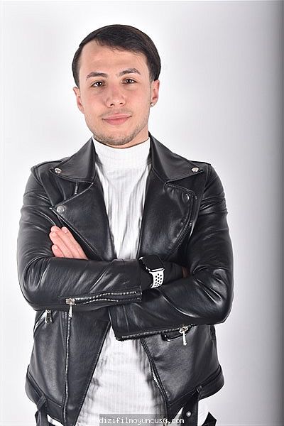 Erkek Oyuncular Adayımız Berkay