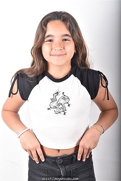 Çocuk Oyuncular Adayımız Elif