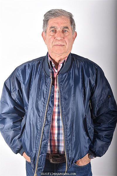 Erkek Oyuncular Adayımız Mehmet