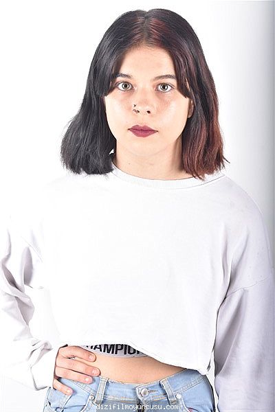 Kadın Oyuncular Adayımız Naz