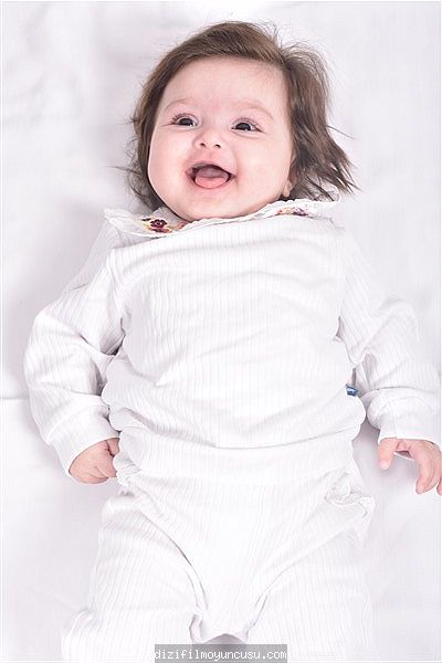 Çocuk Oyuncular Adayımız Mira