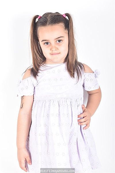 Çocuk Oyuncular Adayımız Alina