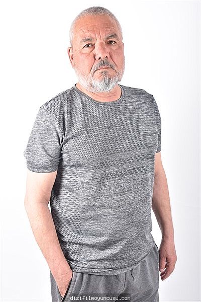 Erkek Oyuncular Adayımız Mustafa