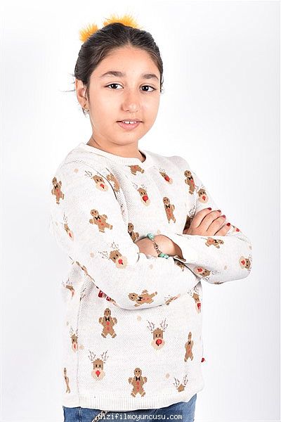 Çocuk Oyuncular Adayımız Lara