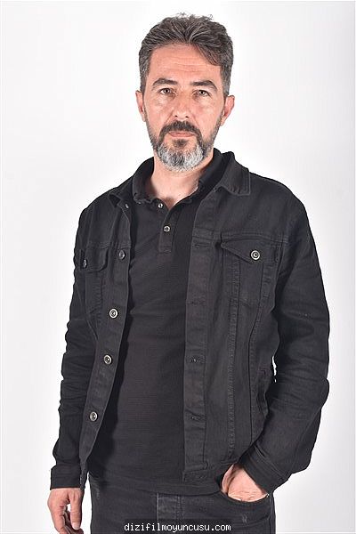 Erkek Oyuncular Adayımız Mehmet