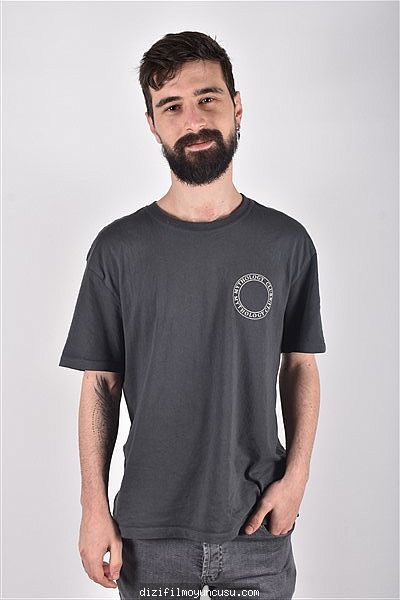 Erkek Oyuncular Adayımız Onur